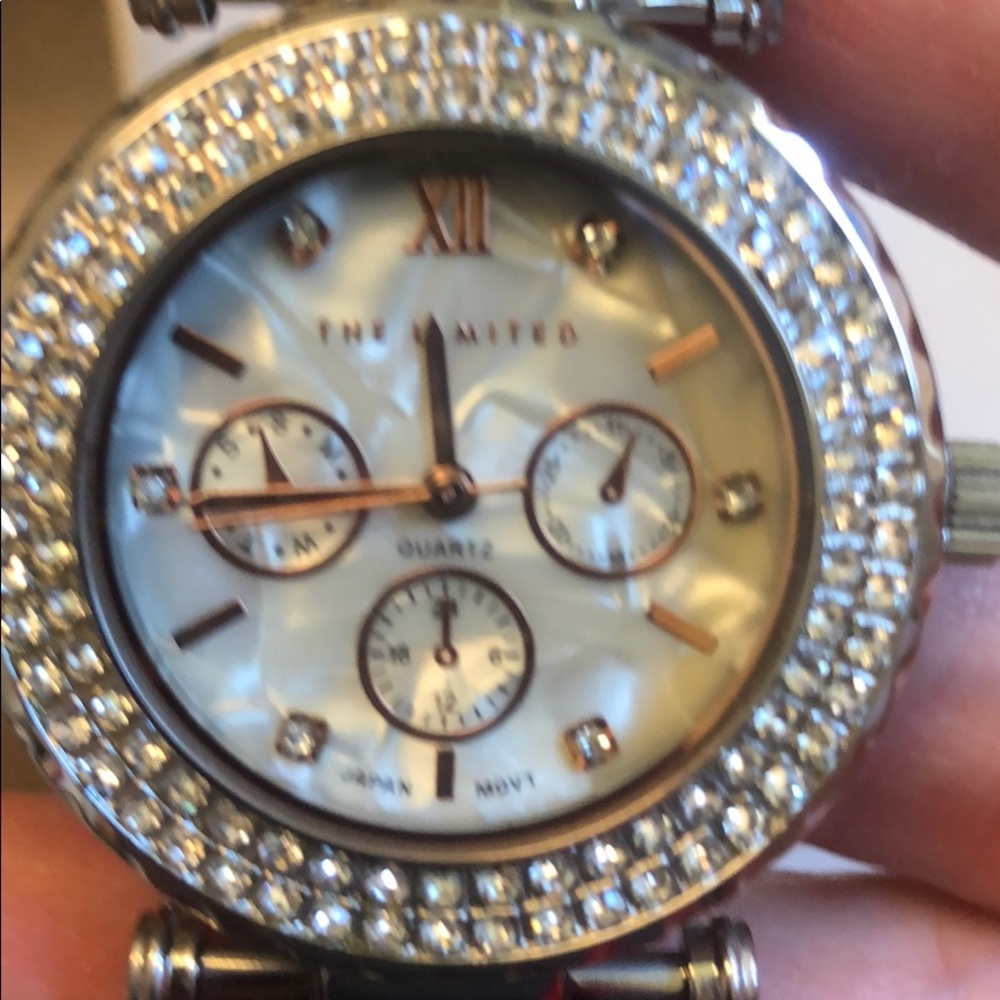 Watch - Picture 6 of 6
